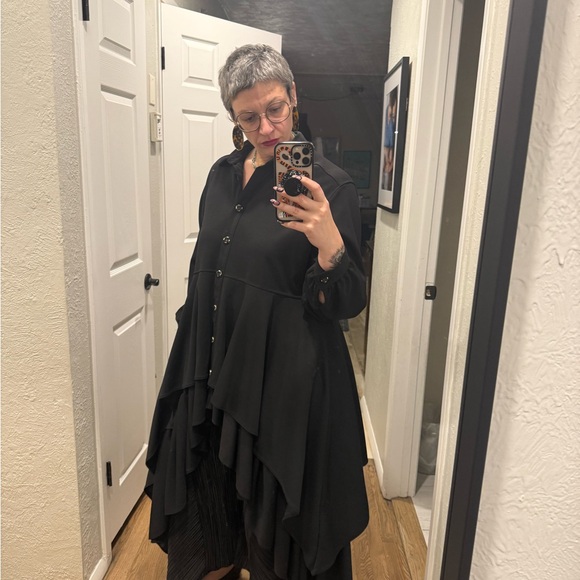 Every day I’m Ruffilin’ Midi Dress - Picture 3 of 7